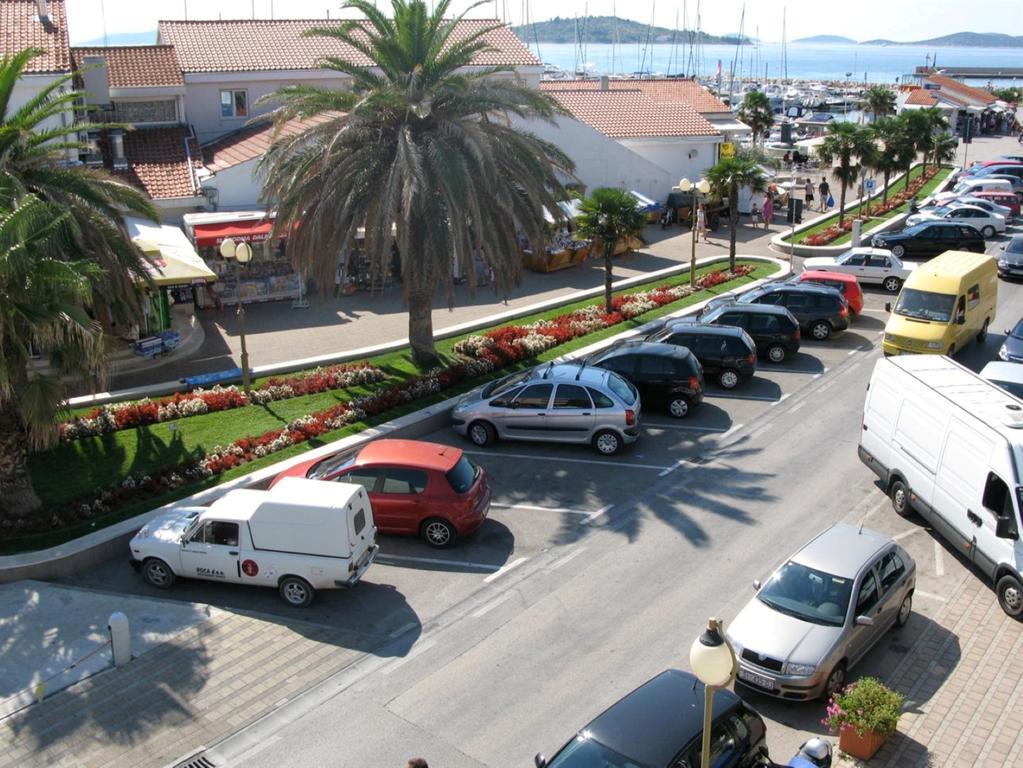 Apartments Centar Vodice Buitenkant foto